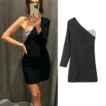 TRAF 2024 Aszimmetrikus flitteres miniruha női szexi karcsú fekete rövid ruha divat esti party egyujjú ruha elegáns vestidos