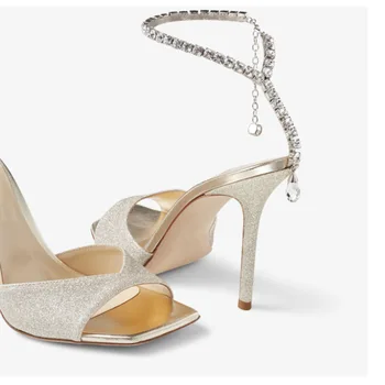 Bling Zapatos láncok Szandálok Peep Toe vékony sarkú cipők Slingback Chaussure Femme Luxus női cipők tervező Sapatos Femininos
