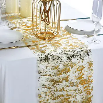 Table Runner Törésgátló személyiségtervezés Egyedi dekoratív piros fólia Arany bélyegzés Étkezőasztal futó Esküvői bankett kínálat