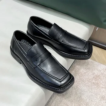 Vintage brit divat férfi cipők formális ruha bőr cipők csúszós szögletes lábujjú naplopók Üzleti esküvő Oxfords designer cipők